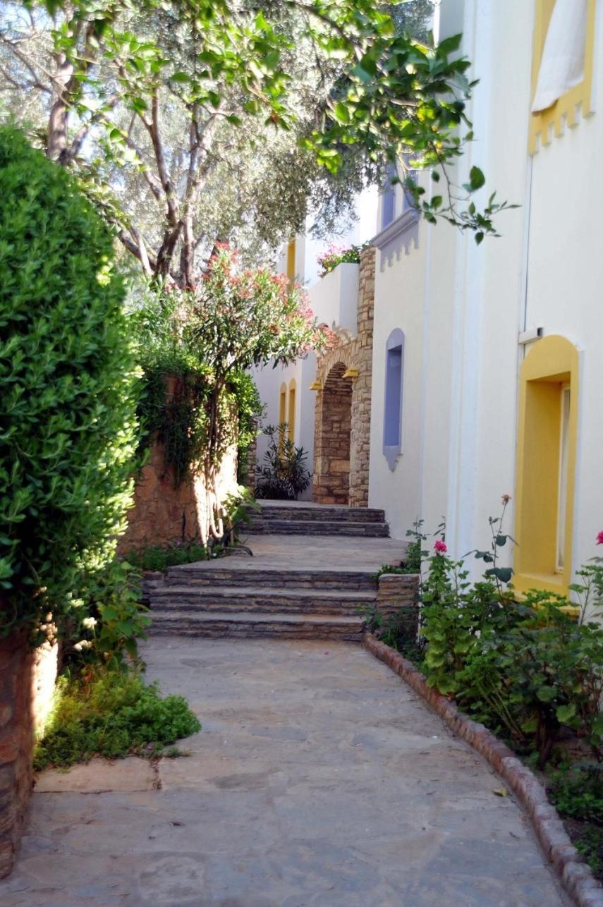 Otel Omar &