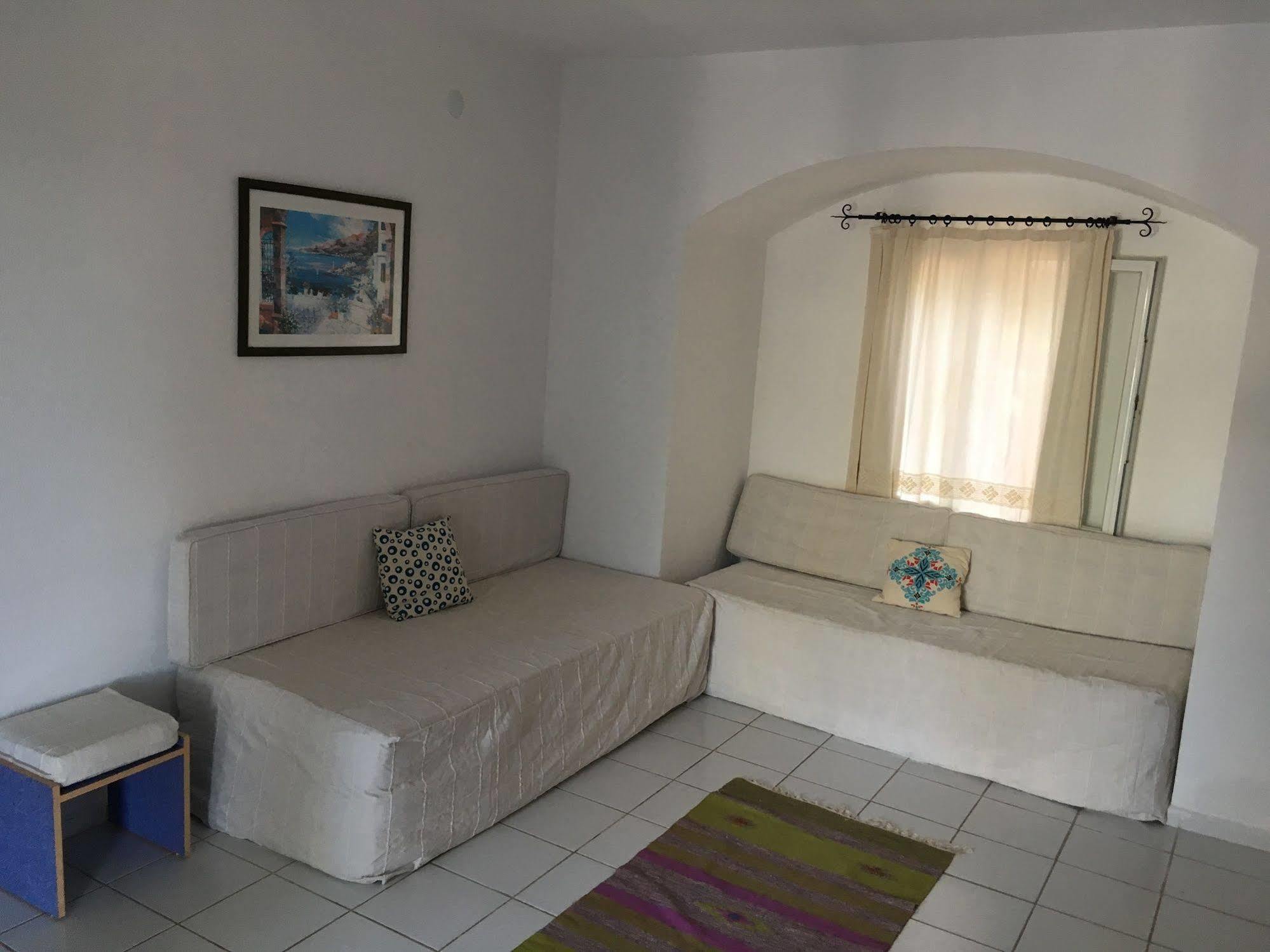 Omar & Otel Torba